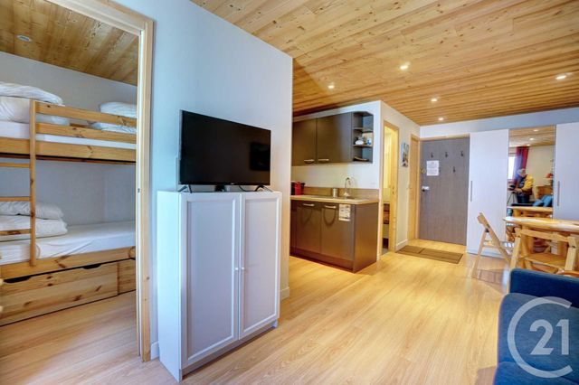 Afficher la photo en grand Appartement T2 à vendre - 2 pièces - 27.59 m2 - CHAMONIX MONT BLANC - 74 - RHONE-ALPES - Century 21 Mont-Blanc Invest
