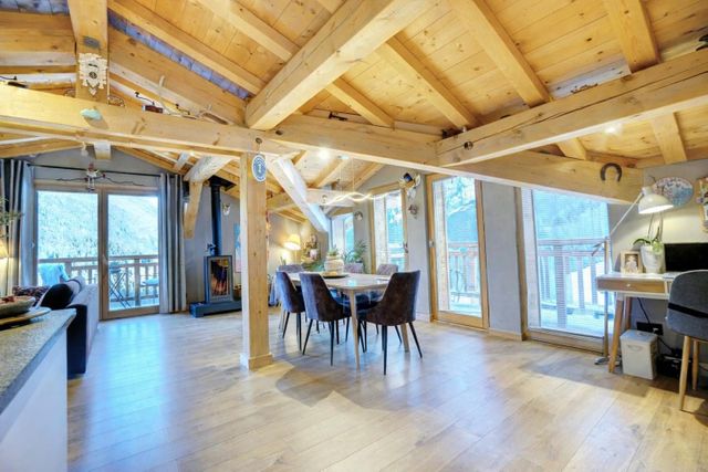 maison à vendre - 8 pièces - 183.0 m2 - LES HOUCHES - 74 - RHONE-ALPES - Century 21 Mont-Blanc Invest