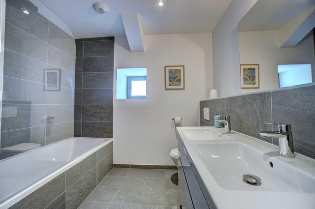 Appartement F5 à vendre - 5 pièces - 152.5 m2 - CHAMONIX MONT BLANC - 74 - RHONE-ALPES - Century 21 Mont-Blanc Invest